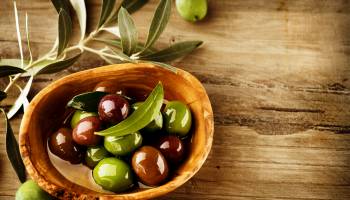 Olive Oil and Nuts Fight Off Diabetes