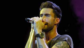 Adam Levine Handles 10-Year-Old's Panic Attack Like a Pro