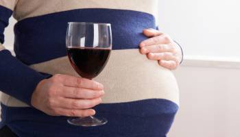 Despite Warnings, Some Pregnant Women May Still Drink